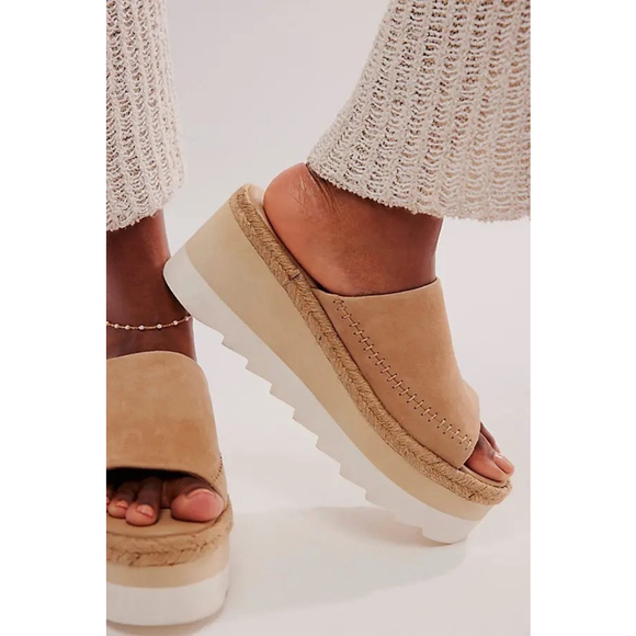 Free People Shoes - Free People Santorini Espadrille Tan Suede Platform Wedge Sandals Size 7.5
